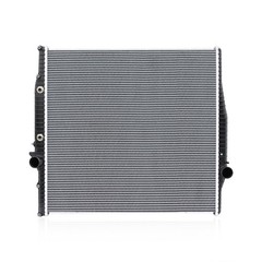 35” Radiator For Volvo VNL VN VNM with Oil Cooler #20700605 3MF5574M 21129347