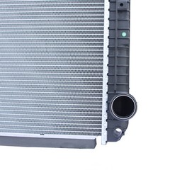 Radiator For 08-13 Freightliner Cascadia 08-10 Columbia 09-10 Century L9500