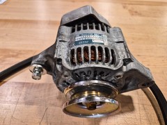 Kubota OEM Alternator & Belt 5h669-42503 & TC660-97020 Used S150