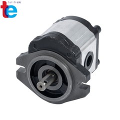 SAE A-2 5/8 Inch Hydraulic Pump 1-4 GPM Keyed Shaft Cast Iron Compact Design