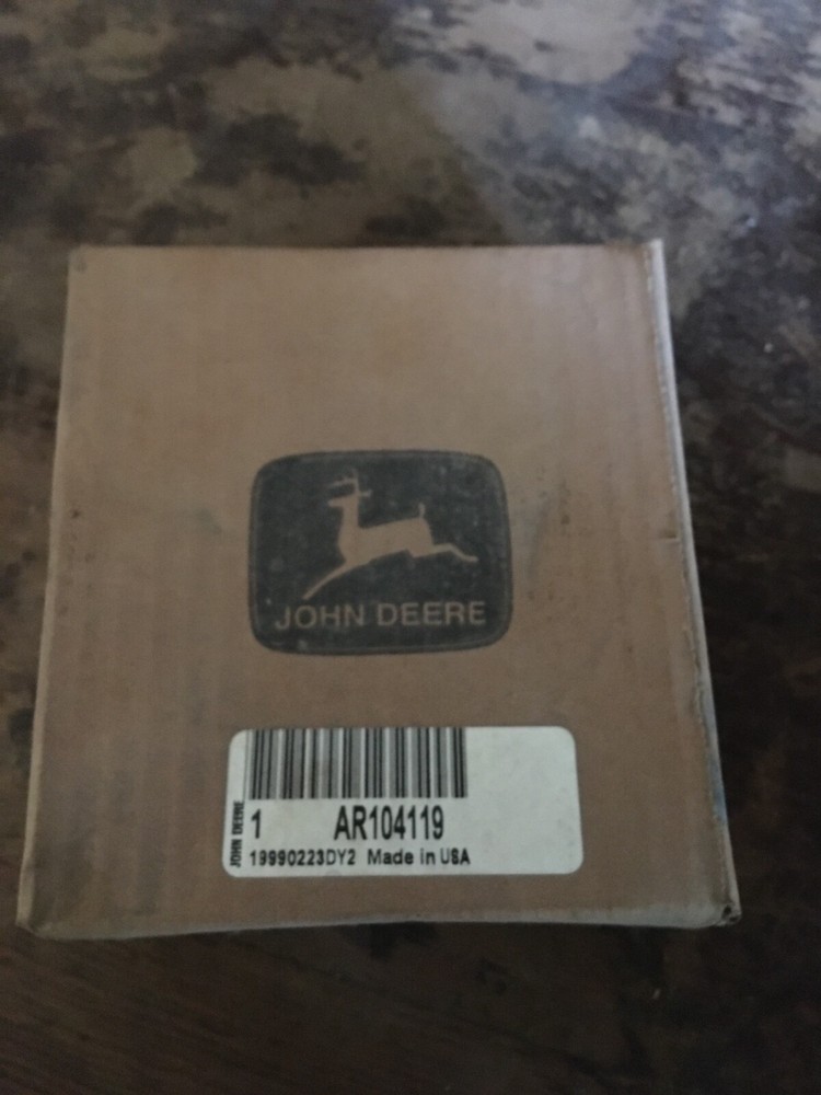 Genuine John Deere AR104119 Halogen Bulb Free Shipping