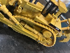 CONRAD 1/50 CATERPILLAR D11N TRACK TYPE TRACTOR CRAWLER DOZER D11R