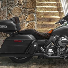 2-Up Rider Leather Seat w/ Backrest Pad For 14-23 Touring Road King Street Glide