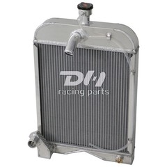 8N8005 86551430 3Row Radiator For 1939-1952 Ford Tractor 8N 9N 2N 2.0L 120cu l4