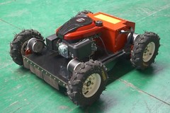 Remote-controlled gasoline lawn mower, suitable for backyards and outdoors.