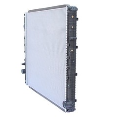 Radiator For 08-13 Freightliner Cascadia 08-10 Columbia 09-10 Century L9500