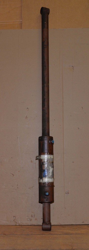 Unused Northern Hydraulic tilt cylinder 3 x 8 x 1.25 bucket loader tractor part