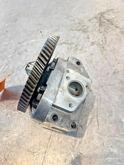 1979 Massey Ferguson 2775 Tractor Hydraulic Pump 3038732M2