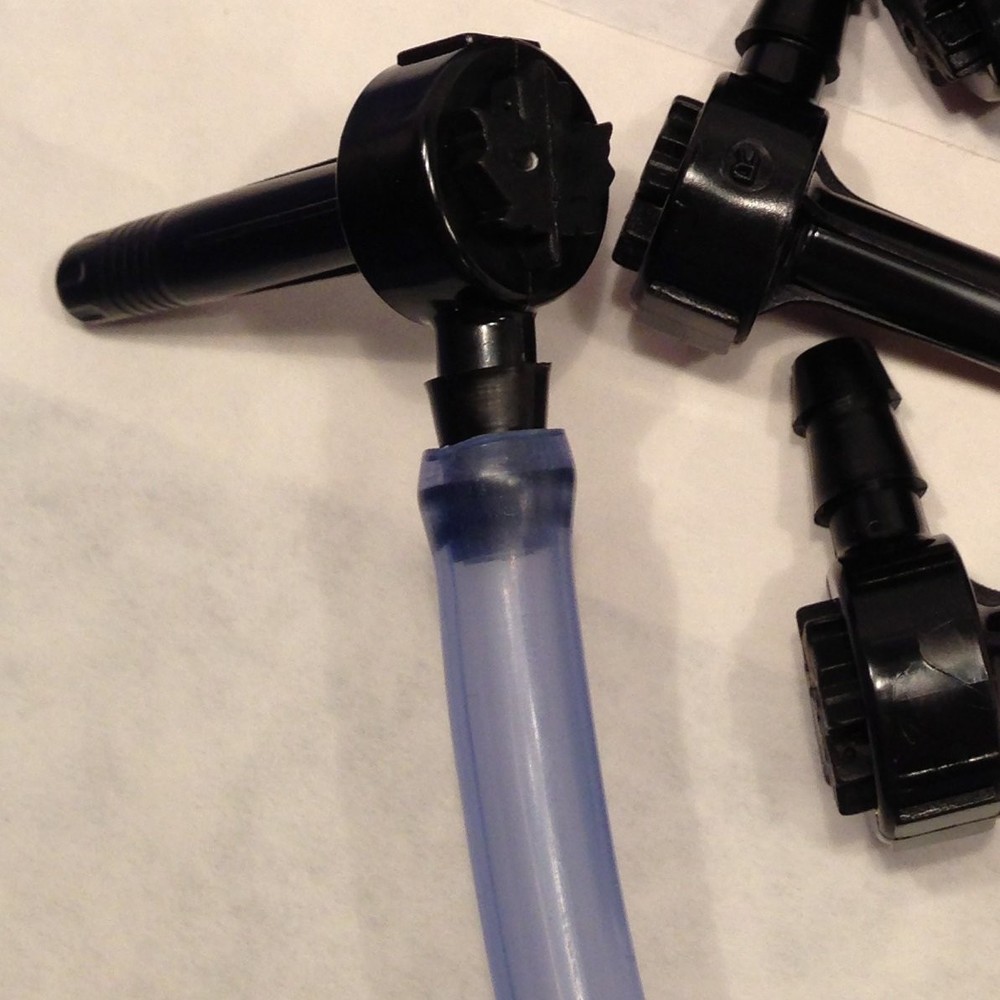 3 New Maple Tree Taps With Blue Drop Lines / Sap spouts, spiles 5/16″ FREE SHIP