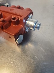 Hydraulic Remote Control valve designed for Massey Ferguson tractors 100 Series