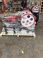 150*250 mobile jaw crusher hard stone Granite Basalt Crushing machine at CA