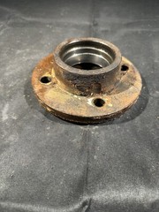 1978 BOBCAT 610 MELROE REAR AXLE OUTER HUB 6502533 30 DAY WARRANTY