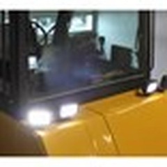 CAT6T7160 CREE LED Flood Beam Rear Fender Light, 3150 Lumens Fits Caterpillar