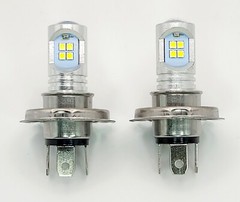 2 LED bulbs for Kubota L3240 L3540 L3940 L4240 L4740 L5040 L5460; TD170-99010