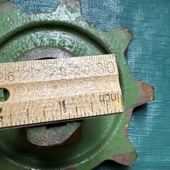 John Deere PK1484H Chain Sprocket 1” shaft 9 teeth approx 5-1/2” diameter