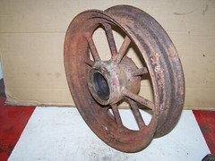 F&H Round Spoke Front Tractor Wheel 16″ Rim FRENCH HECT HC223 Original Implement
