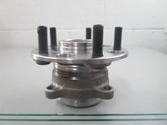 MOOG NEW Rear Wheel Bearing Hub Assy 512516 Honda Accord Hybrid NOS Part 0810
