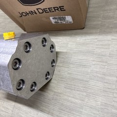 John Deere AT369328 Hydraulic Motor, Fan Drive
