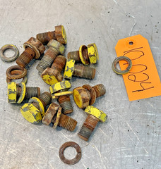 1979 John Deere 950 Tractor Rear Lug Bolts
