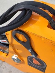 Excavator Wolverine Hydraulic Clamp – Thumb 8T Heavy Duty Attachment