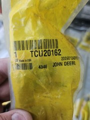 John Deere TCU20162 SCREW NOS OEM TCU20162 MULTIPLE AVAILABLE FREE SHIPPING
