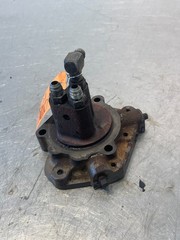 1979 Massey Ferguson MF 2775 Tractor Hydraulic Powershift Valve