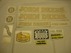Decal Set fits John Deere B Styled Tractor 1947 – 1952 – VINYL FREE SHIPPING
