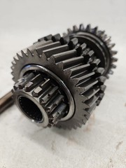John Deere 4100 G Transaxle Counter Shaft M807656 M807657 M807658 M807664
