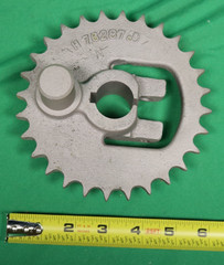 Used OEM John Deere H76287 Shoe Driven Combine 28 Tooth Sprocket