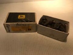 16H1093 GENUINE John Deere Original Equipment 5/16″ x 3/4″ RIVET QTY of 10
