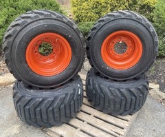 4-31X15.5-15 High Floatation Tires/Wheels- Camso SKS532 -for Bobcat-15″ wide