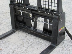 48″ Hydraulic Sliding Walk Through Pallet Fork Set Skid Steer Quick Attach