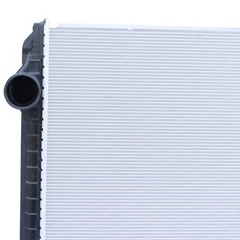 2 Rows Radiator For 1995-2003 International 5500 5900 8200 8300 9300 9400 9900