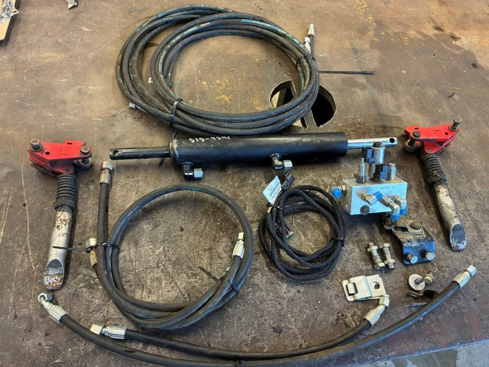 Caterpillar Hydraulic Quick Coupler Kit 272D Skid Steer 259D 289D 299d3