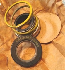 101-0700 1010700 Seal GP Caterpillar – New, 30 Day Wty (J3)