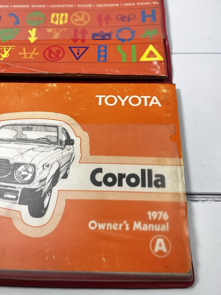 1976 Toyota Corolla Owner’s Manual Gasoline Oil Tire Pressure Transmission