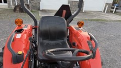 2023 KUBOTA L3302 TRACTOR WITH LA526 LOADER – 4X4 – HYDROSTATIC – LOW HR MACHINE