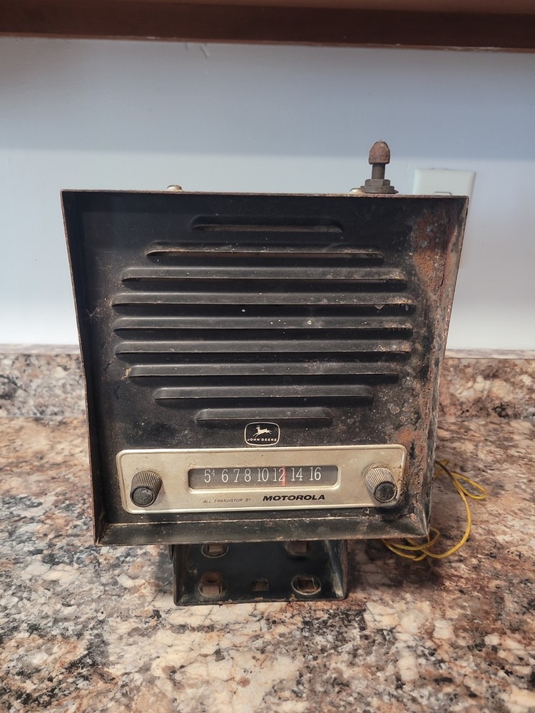 Vintage Tractor John Deere Motorola AM Radio Model#5SMJD (Not Tested) Rare