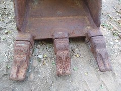 Case New Holland Excavator 12 Inch Bucket CX50B CX55B CX55BMSR E50B E50BSR E55BX
