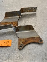 1979 Massey Ferguson MF 2775 Tractor Rear Hydraulic Coupler Brackets