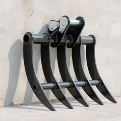 Mini excavator accessory 450mm rake suitable for 1-1.8 ton small excavators