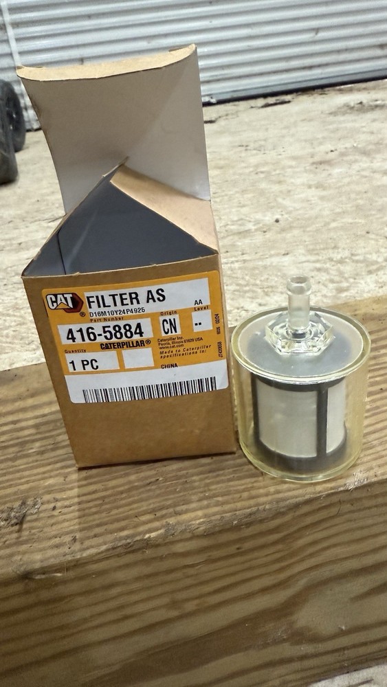 Cat Pt# 416-5884: Ultra High Efficiency Fuel Filter Caterpillar OEM NEW