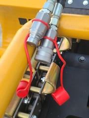 Mini Skid Steer Trencher Ditch Digger Attachment 36″ Depth 6″ Width Toro Dingo