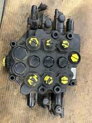 Control valve fits Case OEM 87546974 420 430 435 445 465 440CT 450CT 410 420CT