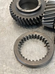 White 2-135 Tractor Transmission Gears 303220524 303209121