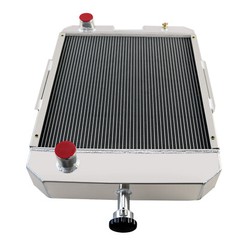 4Row 70MM RADIATOR FOR CASE/IH-FARMALL 70 666 686 706 756 OEM 396352R91 65427C1