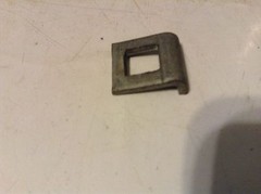 ZA105429 – A New Tine Clip for an IH 27, 37, 46, 47, 57, 420, 428, 430 Balers