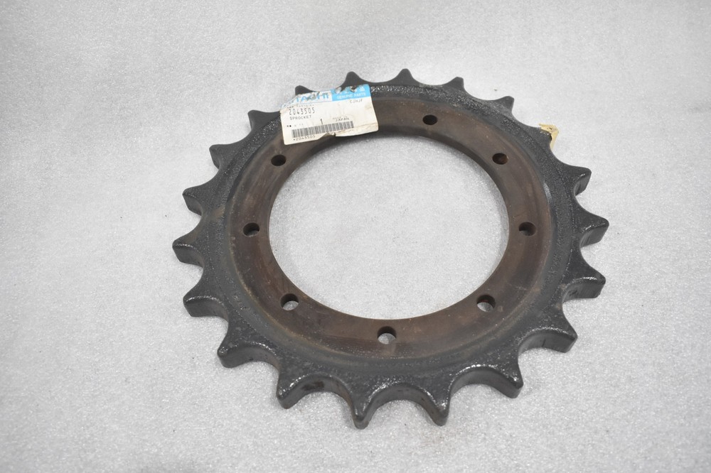 HITACHI GENUINE PARTS 2043505 SPROCKET 9 FLANGE HOLE, 7.5″ BORE, 13-1/4″ OD
