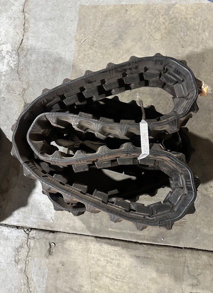 Set of 180x35x72k Rubber Tracks