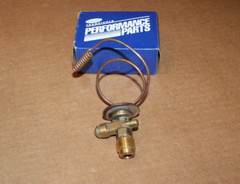 Carrier AC101-101 Tractor Air Conditioner Expansion Valve Transicold 3/8″ x 1/2″